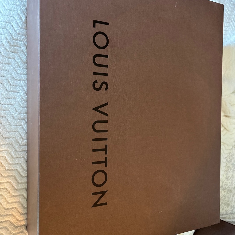 Louis Vuitton Box